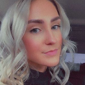 Meet your Posher, Tessa